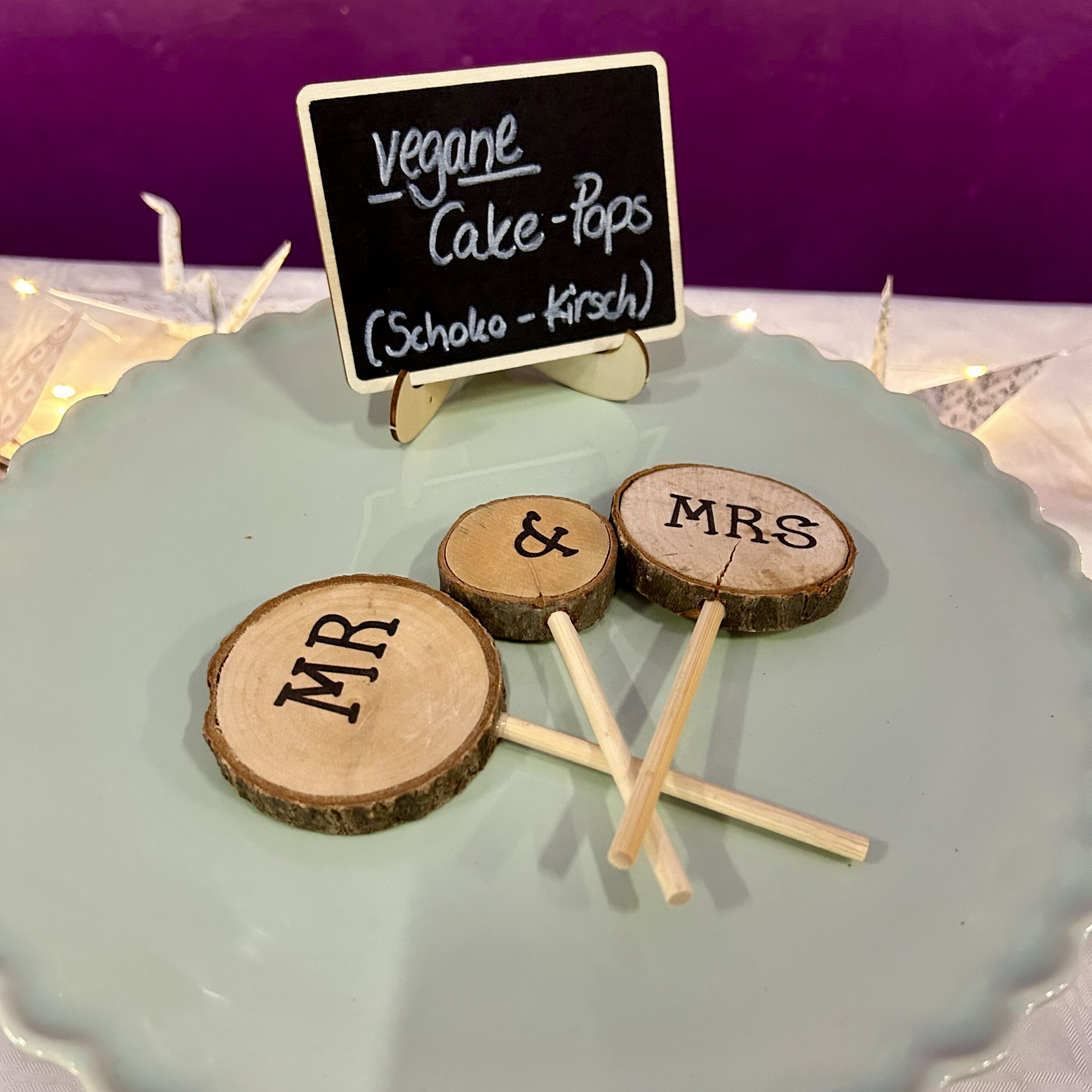 2024-09-marriage-cakepops